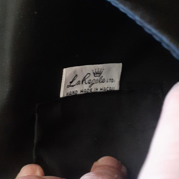 Hand made purse from Macau 🦋 - Picture 8 of 9